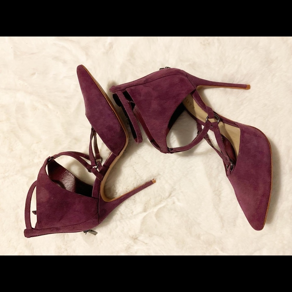 Schutz 8.5 Dezi Pointed Toe Pumps in purple suede